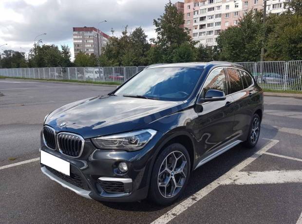 BMW X1 F48