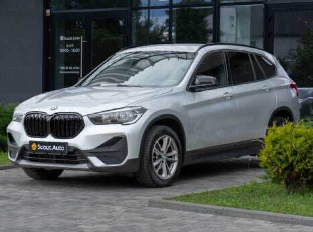 BMW X1 F48 Рестайлинг, 2019, пробег 165000 км BMW X1 F48 Рестайлинг, 2019, пробег 165000 км