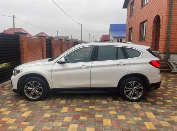 BMW X1 F48  Рестайлинг, 2021, пробег 181000 км