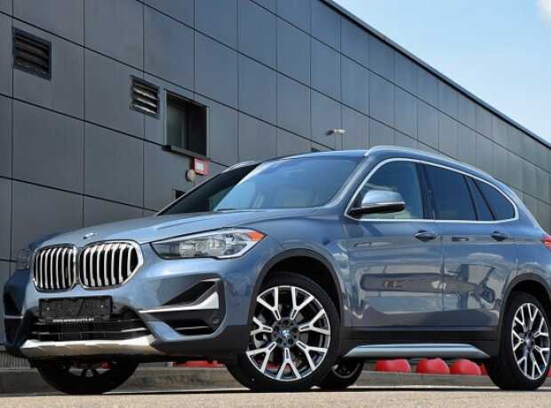 BMW X1 F48 Рестайлинг, 2021, пробег 8000 км BMW X1 F48 Рестайлинг, 2021, пробег 8000 км