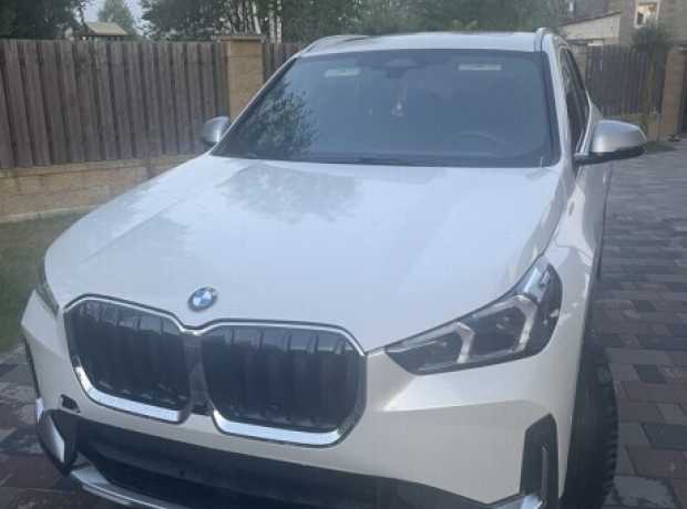 BMW X1 U11, 2022, пробег 45000 км