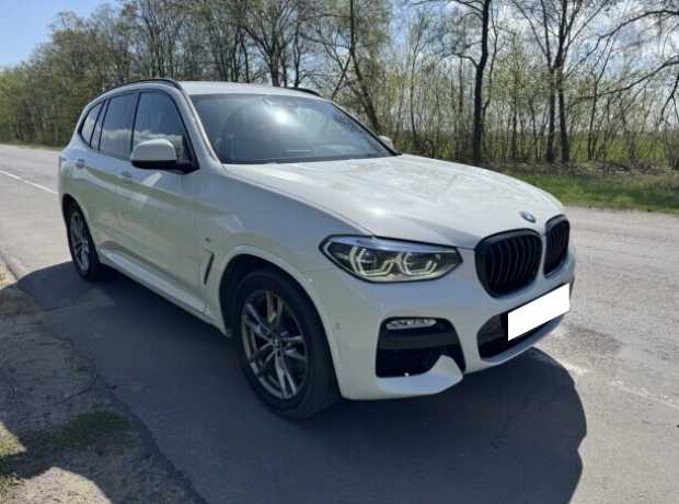 BMW X3 G01, 2019, пробег 105000 км BMW X3 G01, 2019, пробег 105000 км