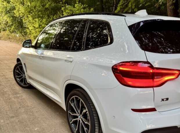 BMW X3 G01, 2020, пробег 80000 км BMW X3 G01, 2020, пробег 80000 км