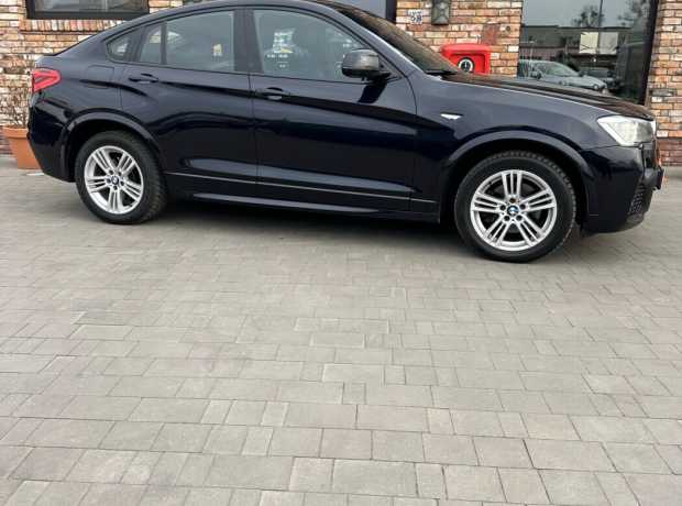 BMW X4 F26