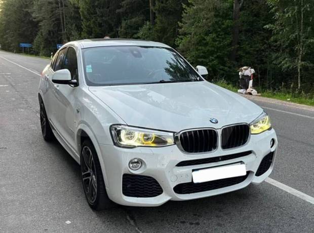 BMW X4 F26