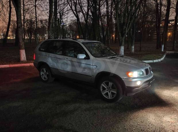 BMW X5 E53