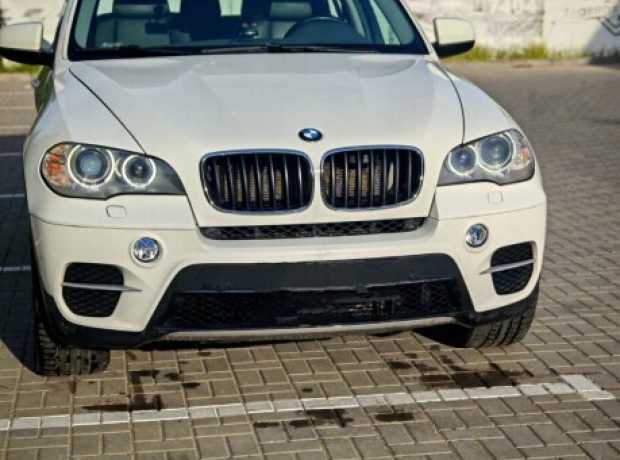 BMW X5 E70  Рестайлинг, 2012, пробег 176000 км