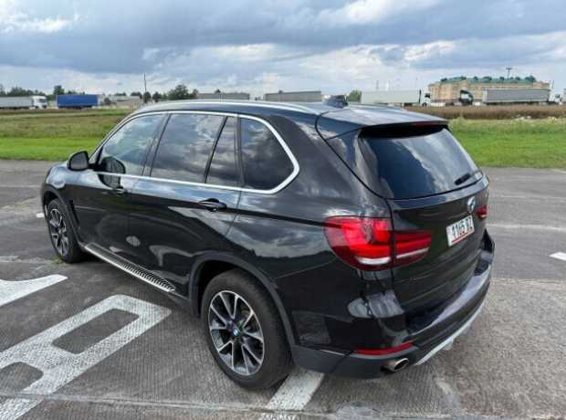 BMW X5 F15, 2015, пробег 180000 км