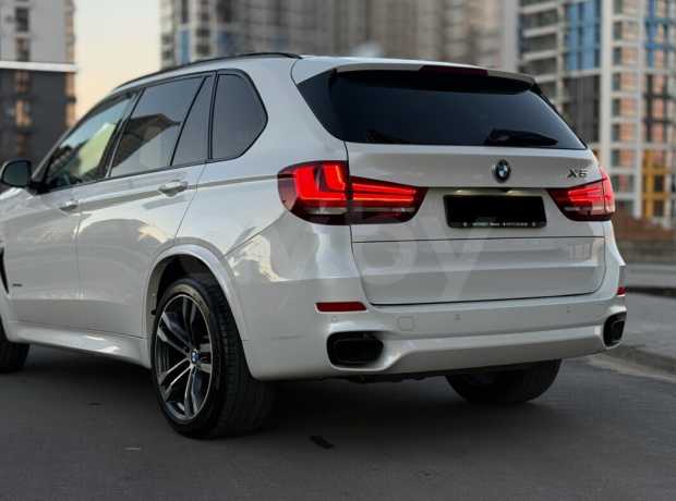 BMW X5 F15