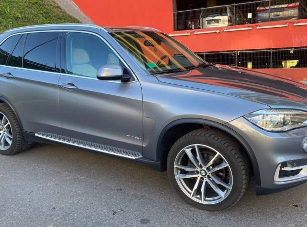 BMW X5 F15