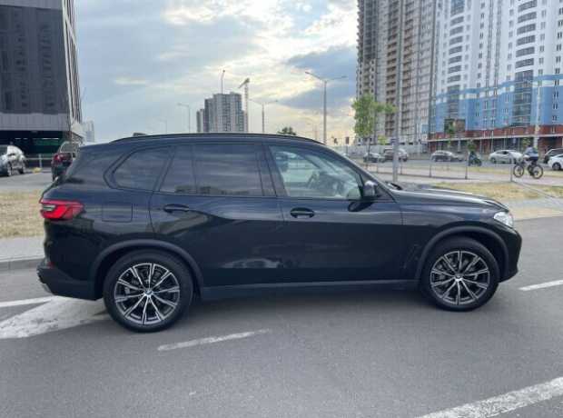 BMW X5 G05, 2019, пробег 110000 км BMW X5 G05, 2019, пробег 110000 км