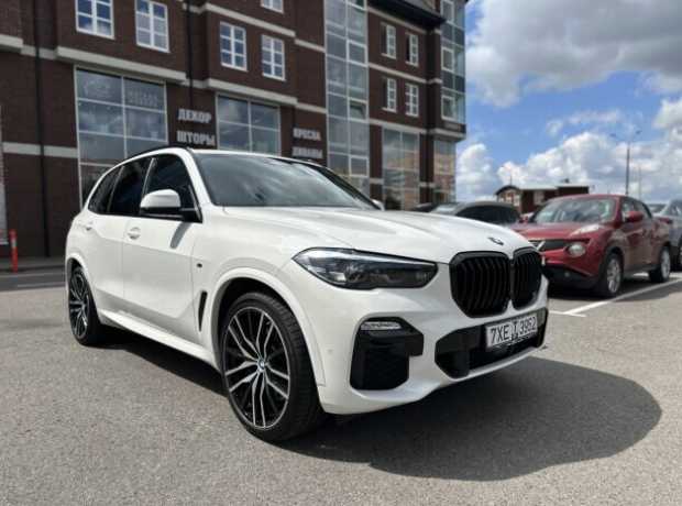 BMW X5 G05, 2020, пробег 100000 км BMW X5 G05, 2020, пробег 100000 км