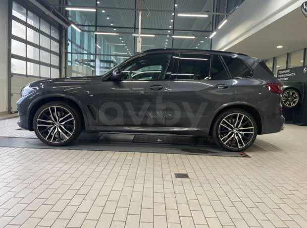 BMW X5 G05