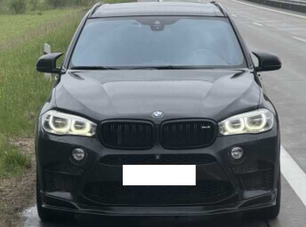 BMW X5M F85, 2015, пробег 136000 км BMW X5M F85, 2015, пробег 136000 км