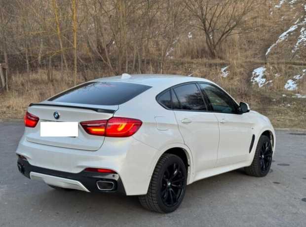 BMW X6 F16, 2016, пробег 182000 км