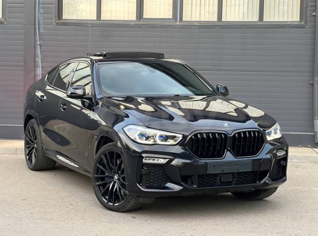 BMW X6 G06