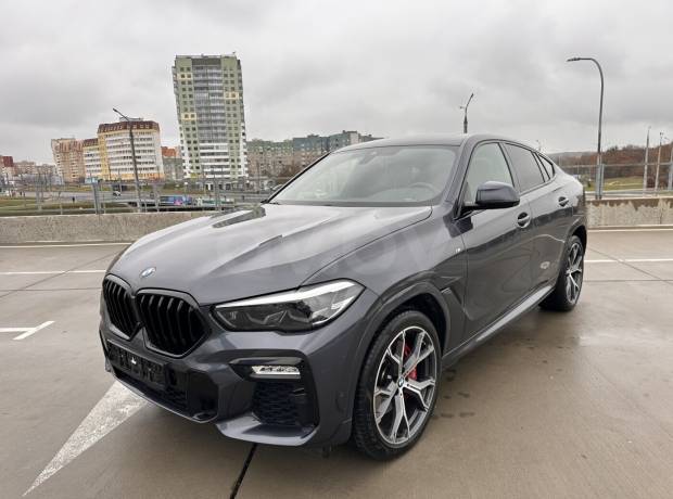 BMW X6 G06