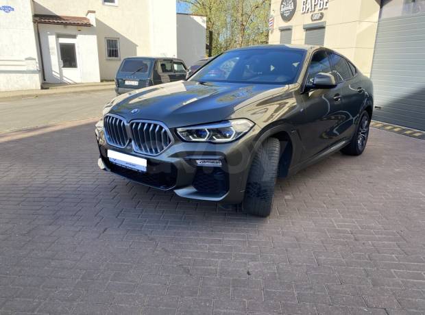 BMW X6 G06