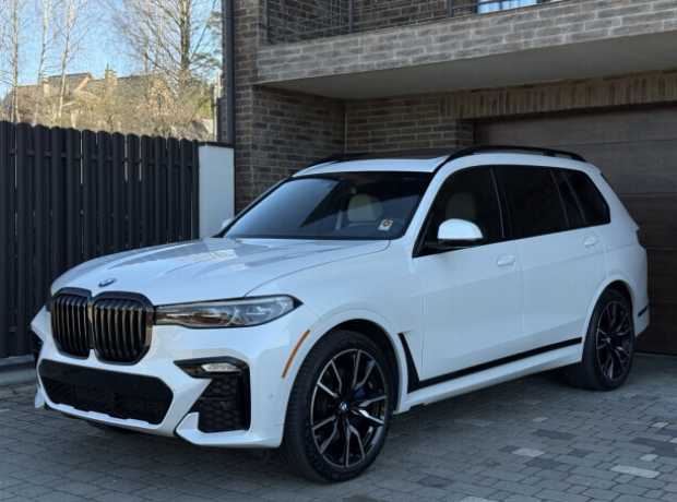 BMW X7 I, 2021, пробег 48000 км BMW X7 I, 2021, пробег 48000 км