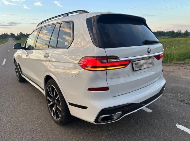 BMW X7 I