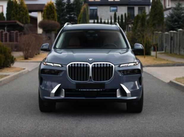 BMW X7 I  Рестайлинг, 2022, пробег 40000 км