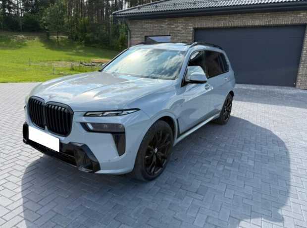 BMW X7 I  Рестайлинг, 2022, пробег 58700 км