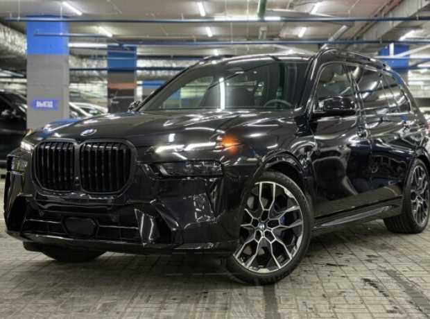 BMW X7 I  Рестайлинг, 2023, пробег 15696 км