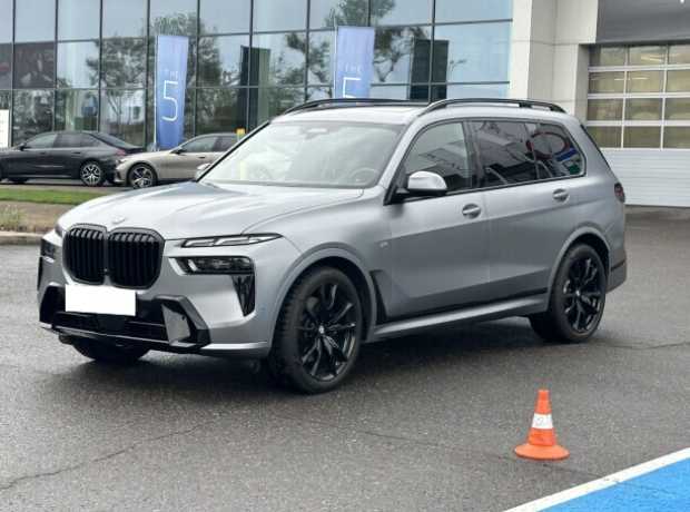 BMW X7 I Рестайлинг, 2023, пробег 18900 км BMW X7 I Рестайлинг, 2023, пробег 18900 км