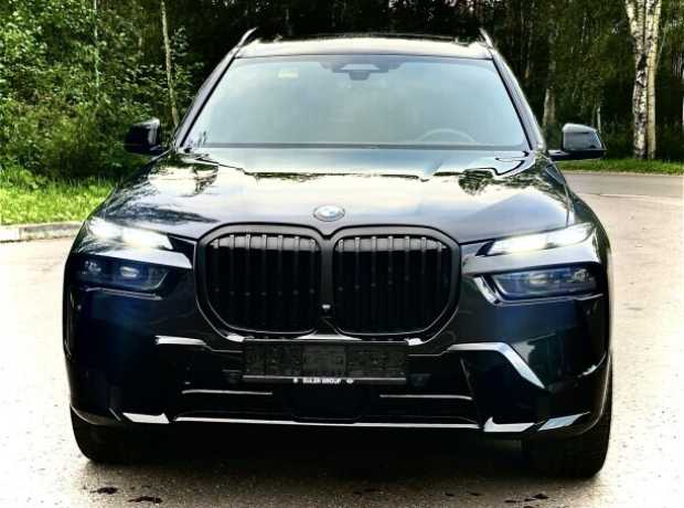 BMW X7 I Рестайлинг, 2024, пробег 31000 км BMW X7 I Рестайлинг, 2024, пробег 31000 км