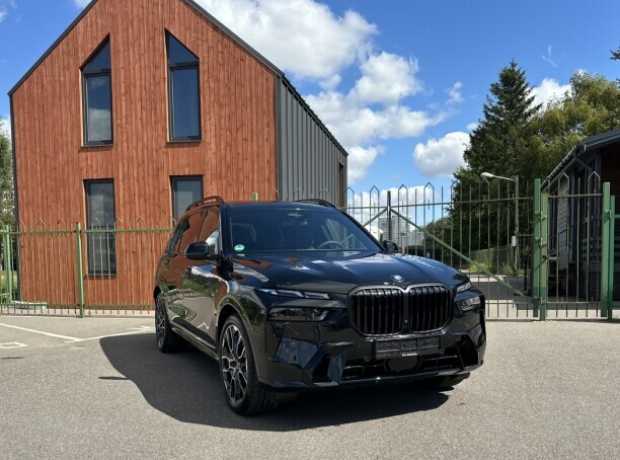 BMW X7 I  Рестайлинг, 2025, пробег 27 км