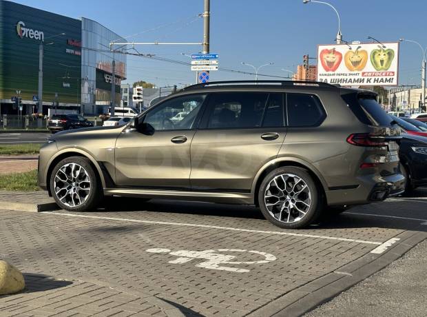 BMW X7 I Рестайлинг