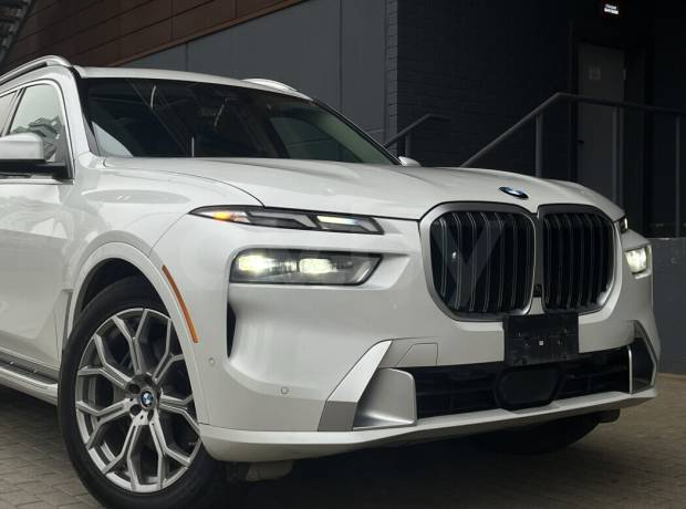 BMW X7 I Рестайлинг