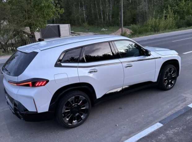 BMW XM , 2023, пробег 10400 км