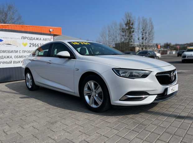 Buick Regal VI