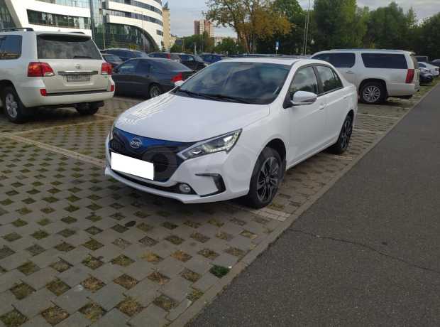 BYD Qin I