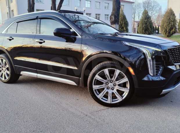 Cadillac XT4 I