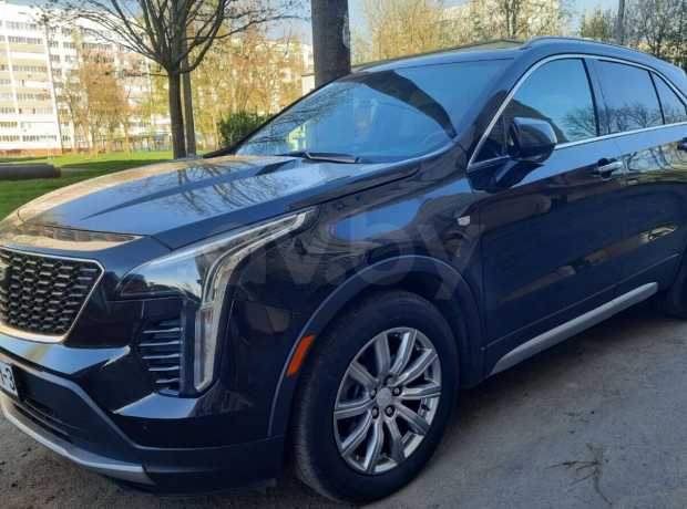 Cadillac XT4 I