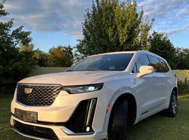 Cadillac XT6 , 2021, пробег 67000 км