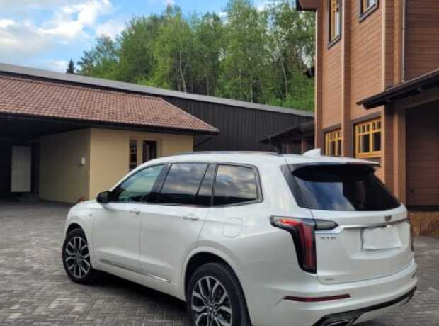 Cadillac XT6 , 2021, пробег 68000 км