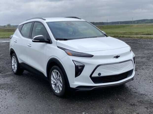 Chevrolet Bolt EUV , 2023, пробег 11000 км