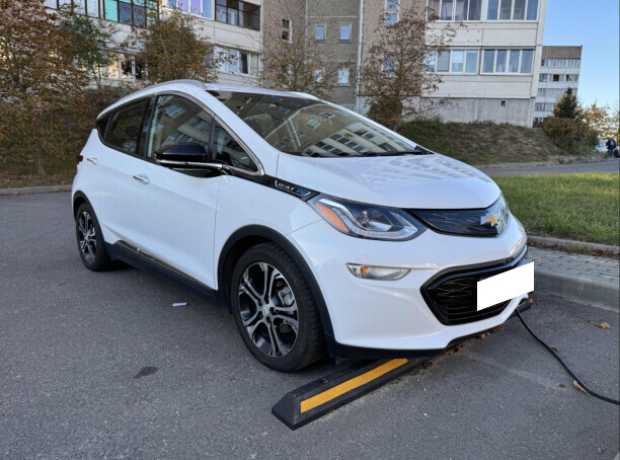 Chevrolet Bolt I, 2021, пробег 51000 км Chevrolet Bolt I, 2021, пробег 51000 км