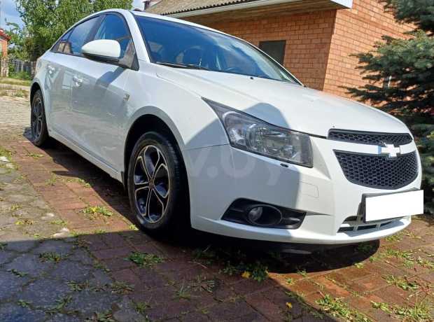 Chevrolet Cruze J300