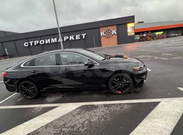 Chevrolet Malibu IX