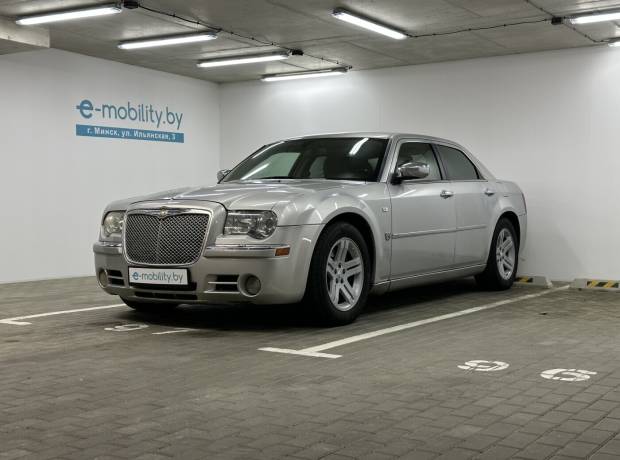 Chrysler 300C I