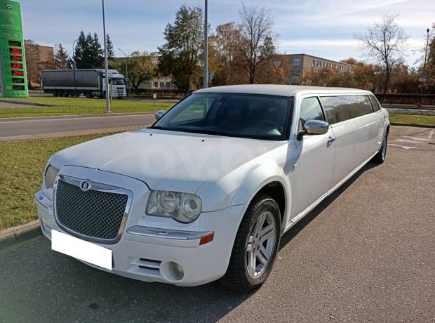 Chrysler 300C I