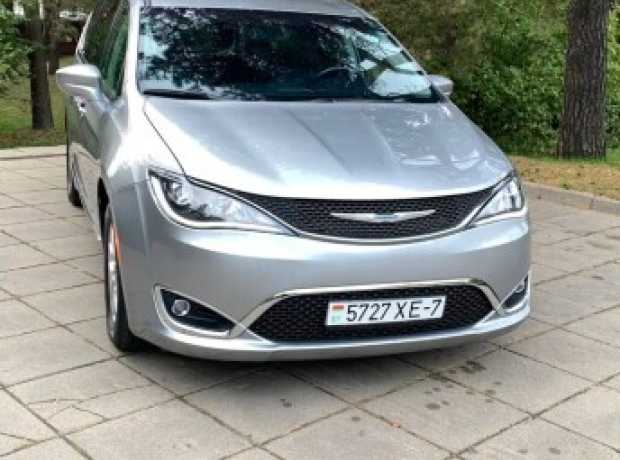 Chrysler Pacifica RU, 2019, пробег 114000 км