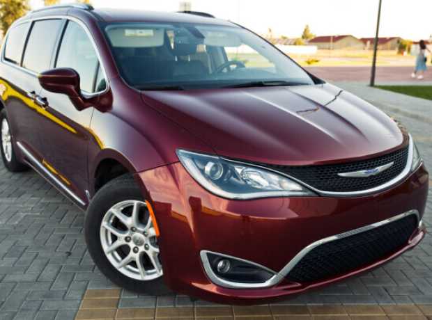 Chrysler Pacifica RU, 2019, пробег 74000 км