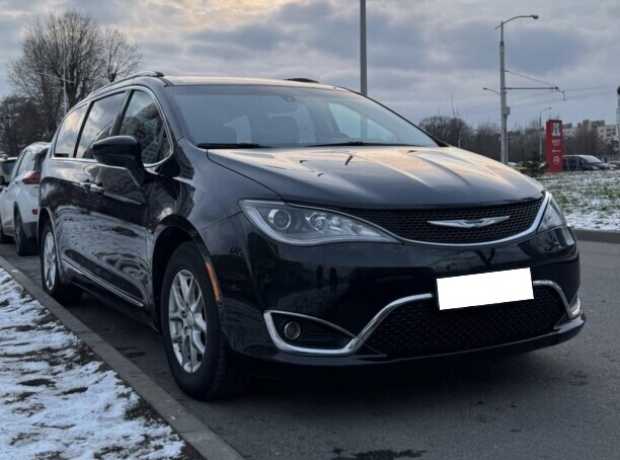 Chrysler Pacifica RU, 2020, пробег 97100 км
