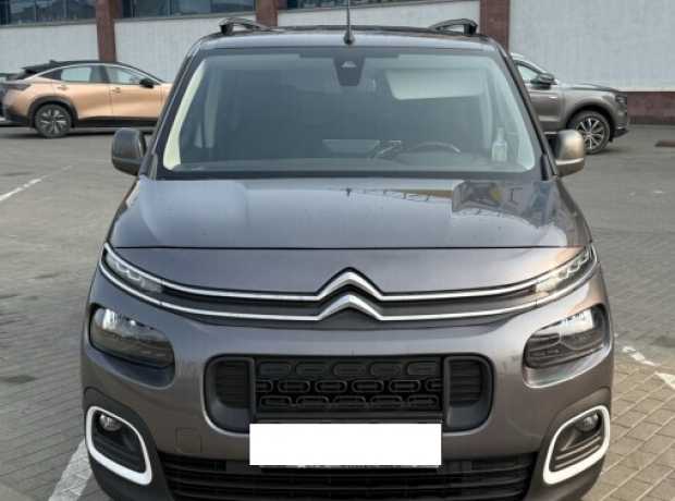Citroen Berlingo III, 2019, пробег 140000 км