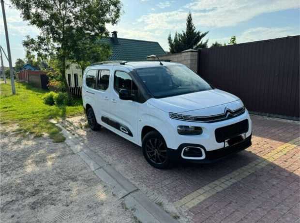 Citroen Berlingo III, 2021, пробег 145000 км